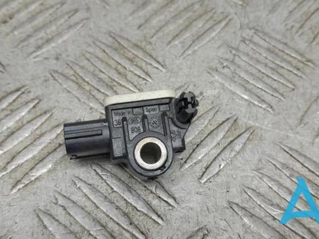 Датчик подушки безпеки 8651A165 MITSUBISHI