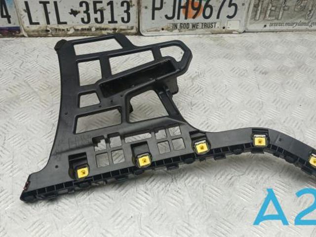 Кронштейн бампера заднього, правий 86652L0000 HYUNDAI