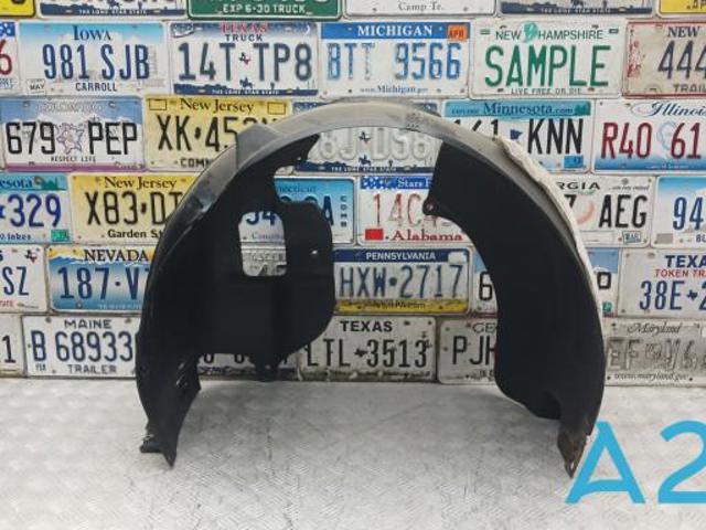 Підкрилок передній лівий 86811L0300 HYUNDAI