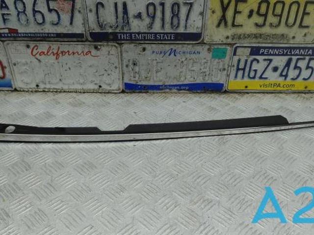 Молдинг переднього лівого крила 87711L1100 HYUNDAI