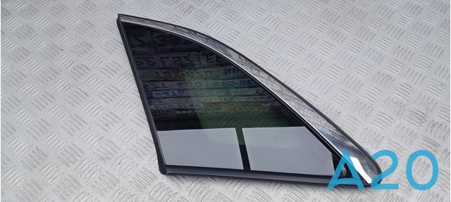 Скло кузова/багажного відсіку, ліве 87810G5030 HYUNDAI