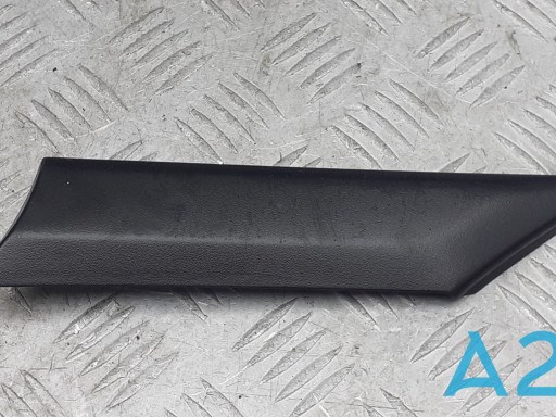 Молдинг заднього правого крила 87860J9000 HYUNDAI