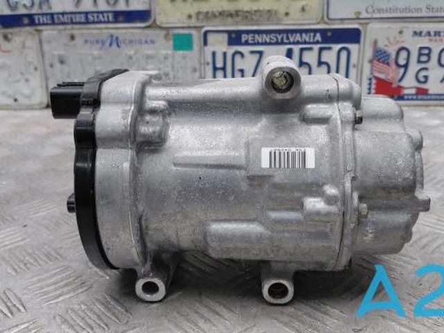 Насос кондиціонера 8837033051 TOYOTA