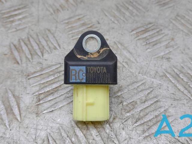 Датчик подушки безпеки 898310E160 TOYOTA