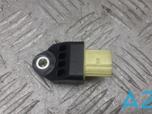 Датчик AIRBAG передній 8983175010 TOYOTA