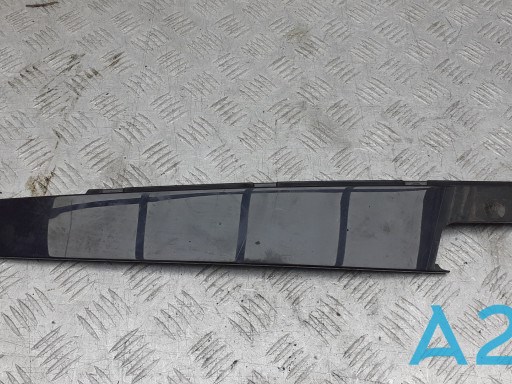 Накладка стійки кузова зовнішня, передня права 8K0837902M5FQ VAG