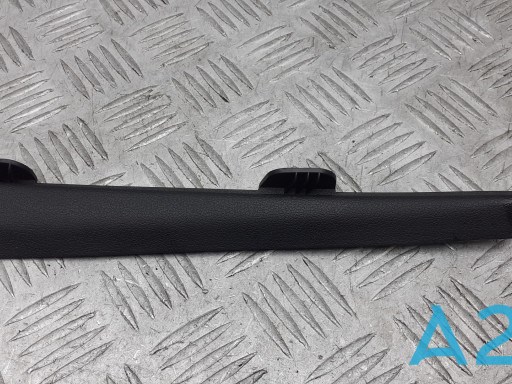 Обшивка стійки кузова внутрішня, передня права 8K08682044PK VAG