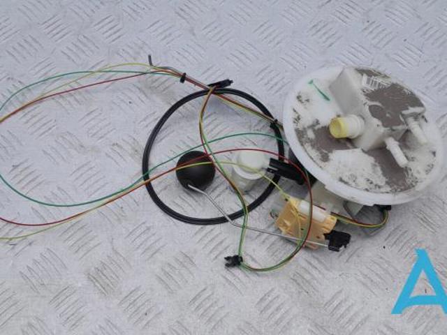 Датчик рівня експлуатаційних рідин і засмічення фільтра 8K0919671B VAG