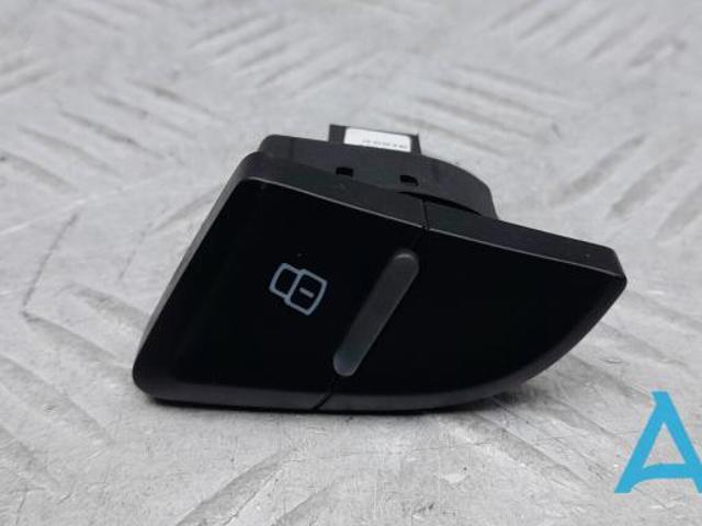 Вимикач центрального замка 8K0962108AV10 VAG