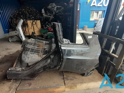 Ремчастина кузова ліва 8R0809837 VAG