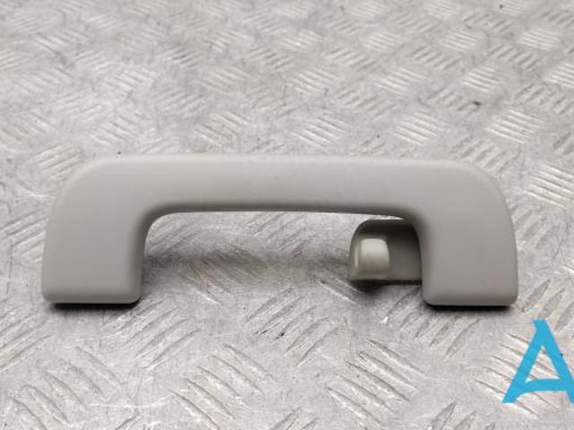 Поручні (тримачі) і гачок для одягу 8R0857607JEP5 VAG