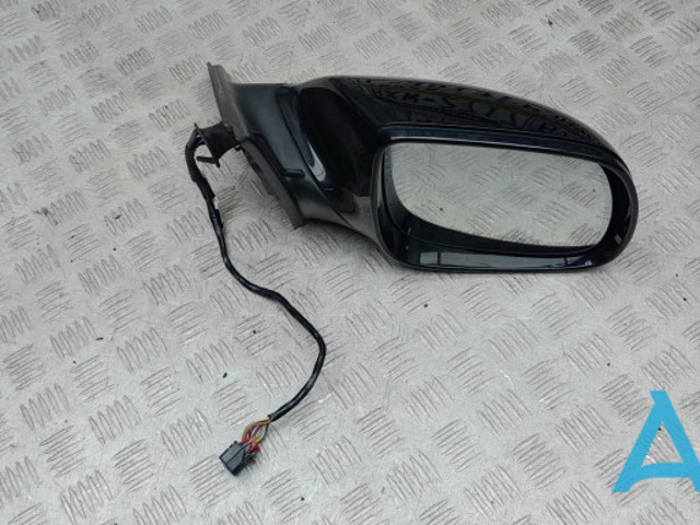 Праве бічне дзеркало 8R1857410L01C VAG