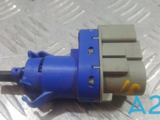 Датчик включення стопсигналу 8T4Z13480A FORD