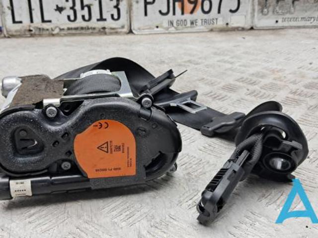 Ремені безпеки 8U0857706FV04 VAG