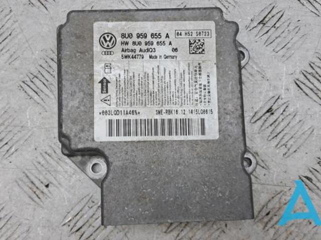 Блок управління airbag 8U0959655A VAG