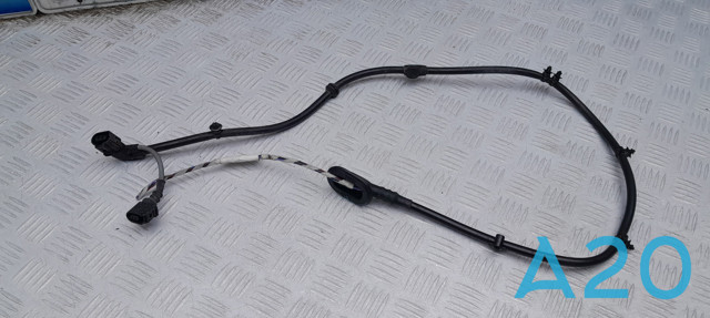 Дріт датчика АБС задній правий 8V0927902G VAG