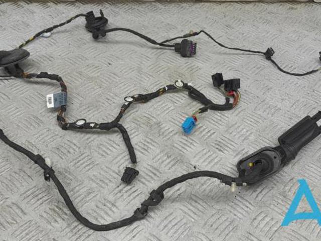 Електропроводка передніх дверей 8V4971030G VAG