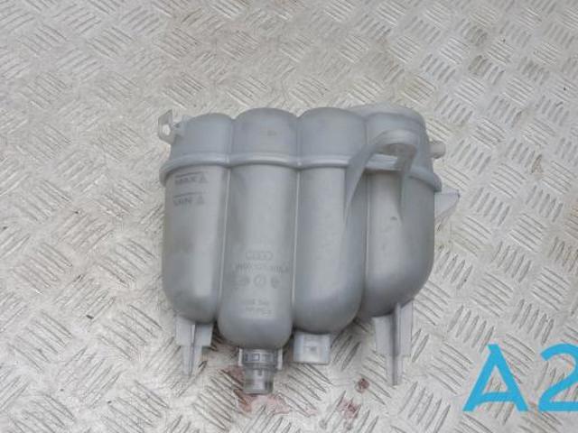 Бачок системи охолодження двигуна розширювальний 8W0121405F VAG
