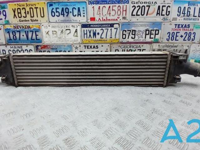 Радіатор інтеркулера 8W0145805AD VAG