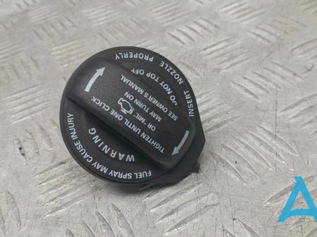 Пробка бензобака 8W0201550D VAG