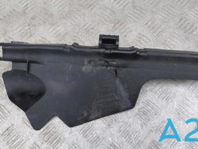 Захист заднього нижнього важеля 8W0505561A VAG