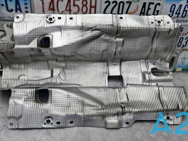Захист (тепловий екран) вихлопної системи 8W0804160A VAG