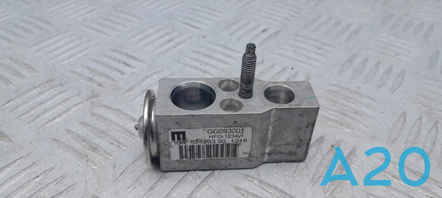 Клапан TRV, кондиціонера 8W0816679 VAG