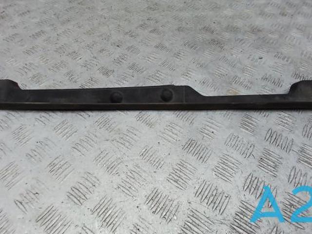Заглушка жабо збоку 8W0820581C VAG