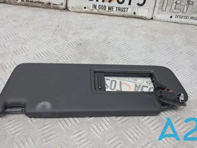 Козирок сонцезахисний 8W0857551AA7C0 VAG