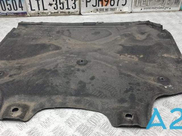 Захист двигуна задня 8W0863822B VAG