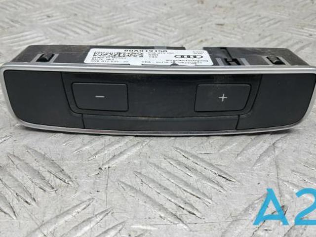 Блок управління пічкою 8W0919158SWI VAG