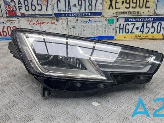 Права блок фара 8W0941044B VAG