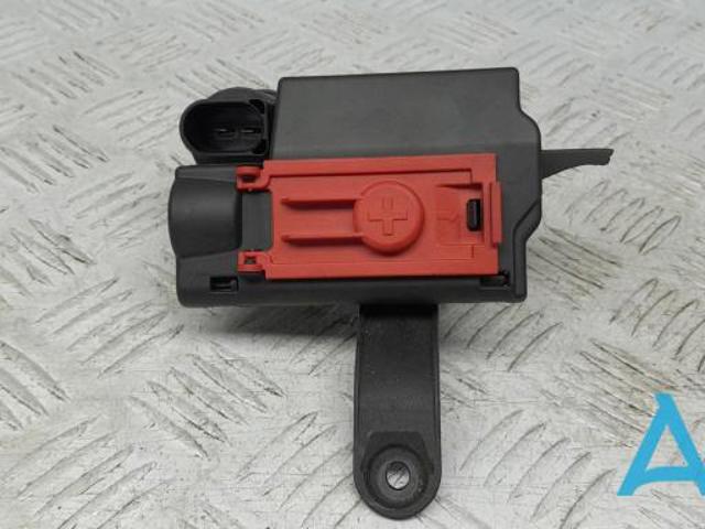 Реле запобіжників 8W0941823F VAG