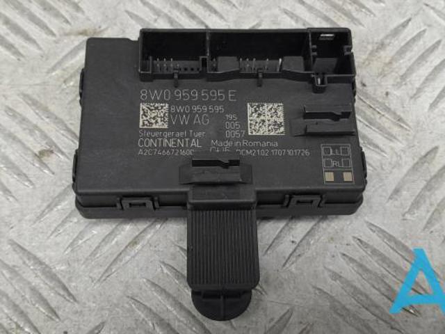Блок комфорту задніх дверей 8W0959595E VAG