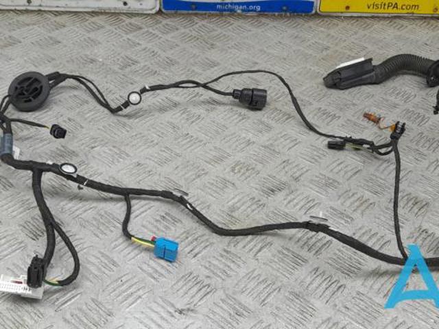 Джгут проводів передньої двері 8W0971029BJ VAG