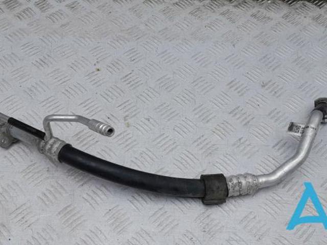 Шланг кондиціонера, від радіатора до випарника 8W1820740F VAG