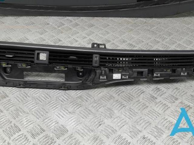 Вентиляція передка 8W1820902E6PS VAG