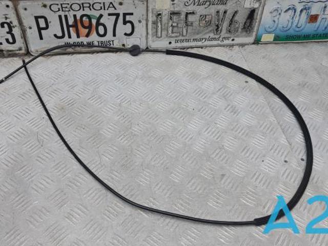 Трос відкриття капота, задній 8W1823535C VAG