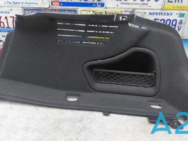 8W6863880DCA9 VAG