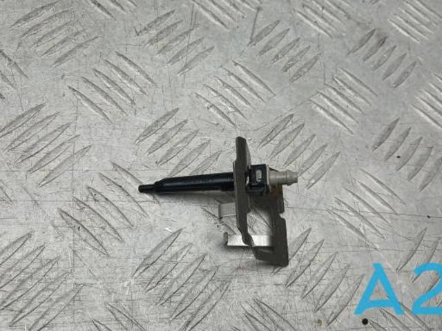 Форсунка омивача лобового скла 8W9955993A VAG
