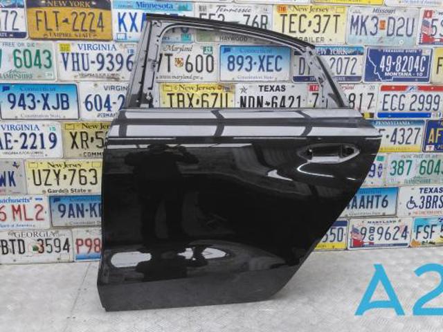 Двері задні 8Y5833051A VAG