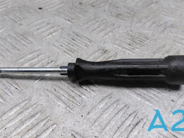 Викрутка 8Z0012255 VAG