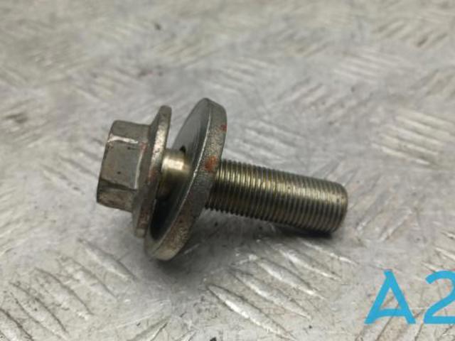 Болт коленвала 9011916020 TOYOTA