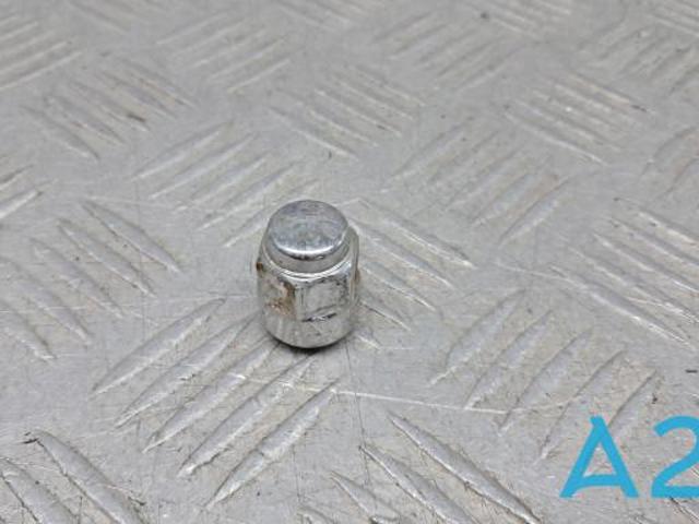 Гайка кріплення колеса 90381S87A01 HONDA