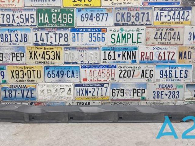 Накладка зовнішня (молдинг) порога, лівий 91112AN03A SUBARU