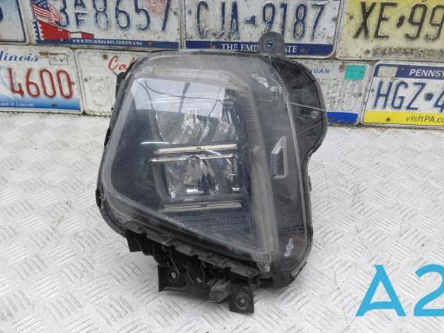 Фара дальнього світла в зборі 92101CW150 HYUNDAI