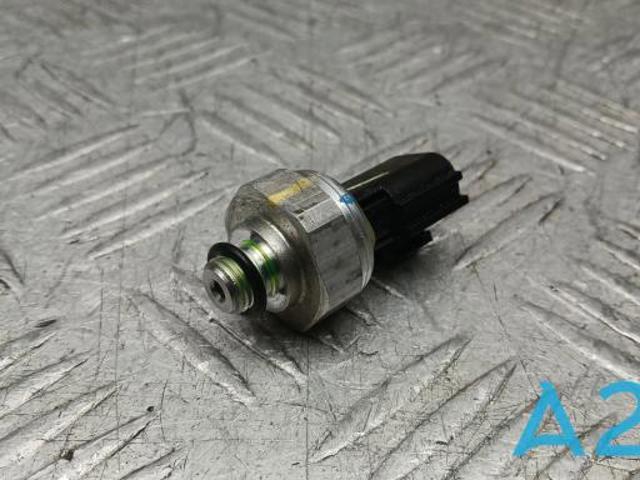 Датчик тиску кондиціонера 921361FA0A NISSAN