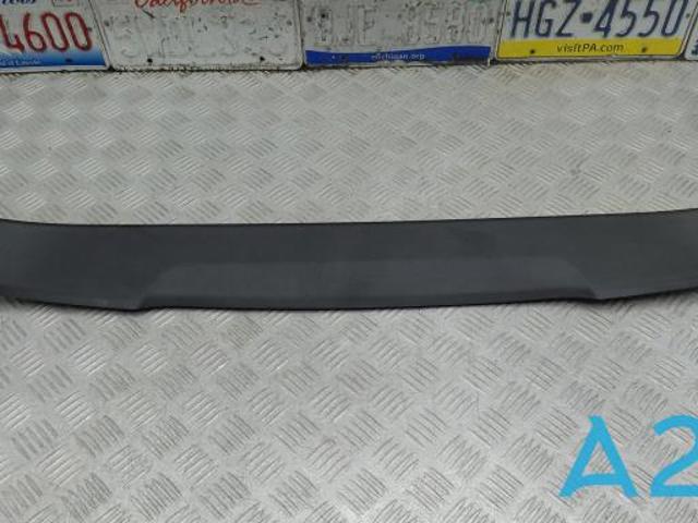Обшивка кришки багажника 94310AN00AVH SUBARU