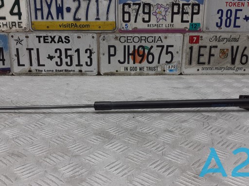 Амортизатор кришки багажника 95095592 GM