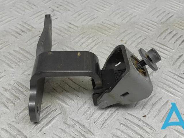 Петля багажника 95851230200 PORSCHE